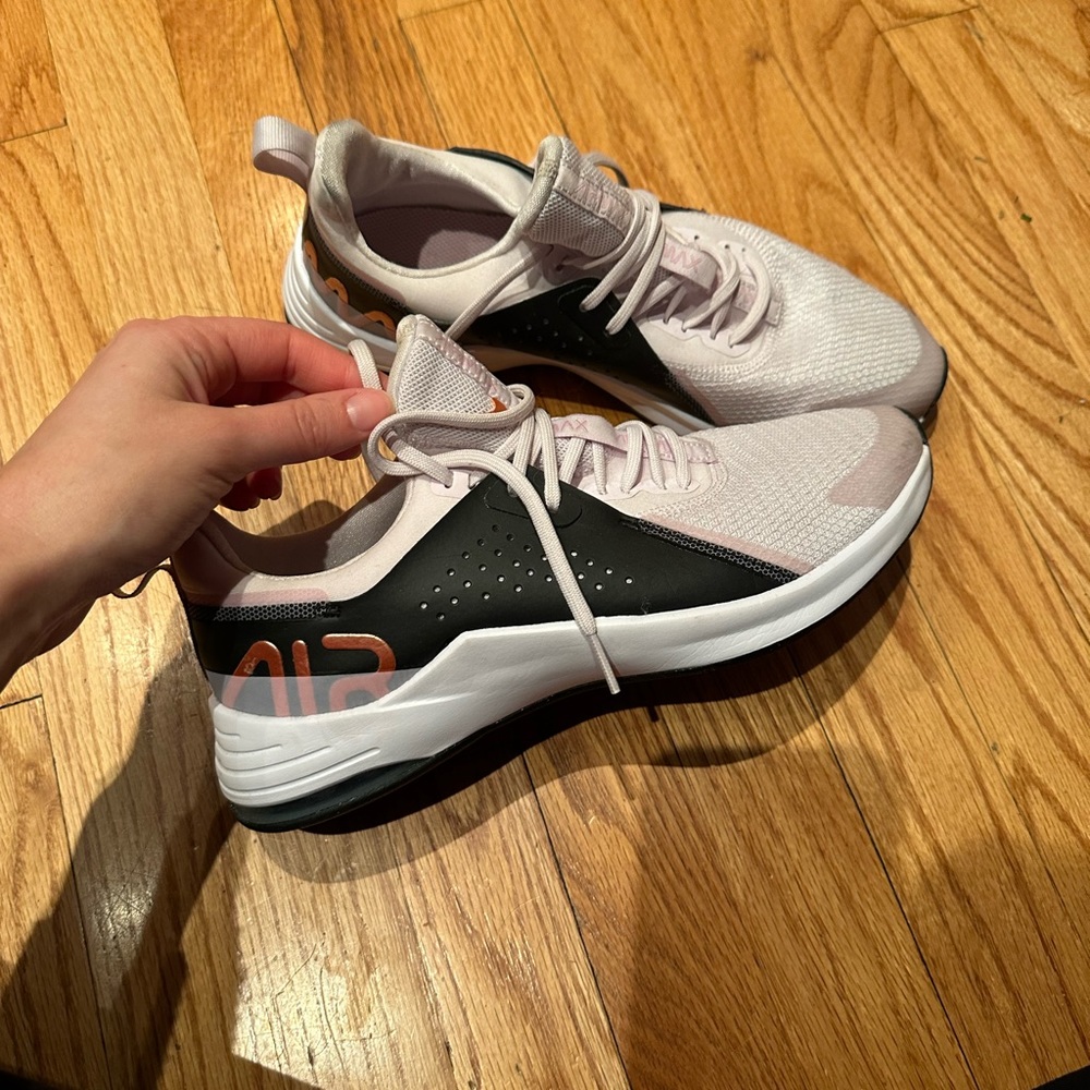 Nike air max train shoe